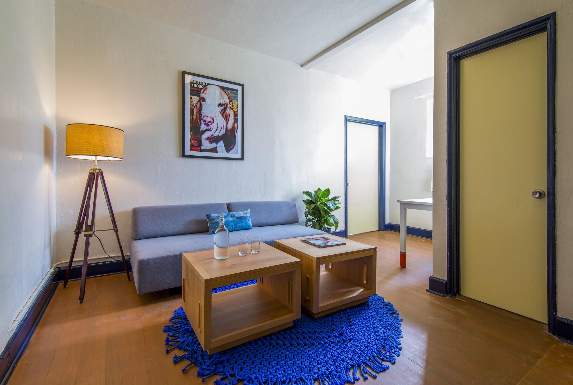 Hostal Freehand Miami