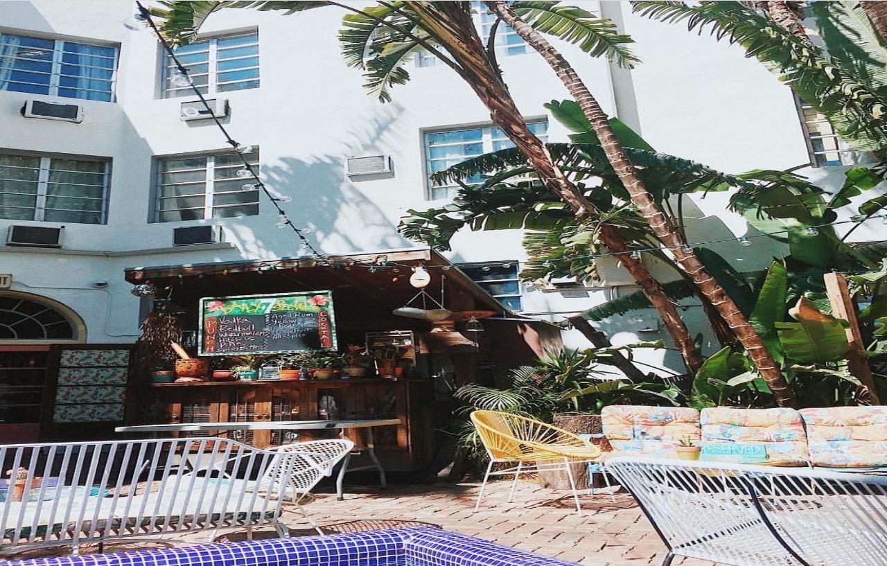Hostal Freehand Miami
